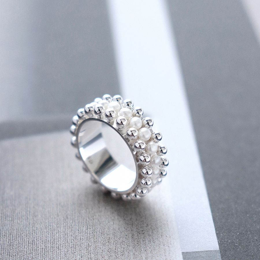 Широкое кольцо 'Берри'